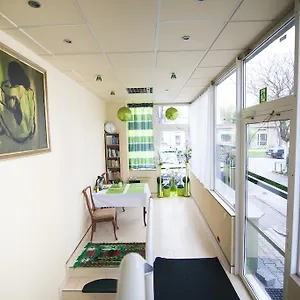 Akacja Goscinne Hostel